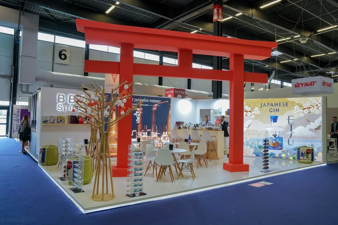 成都万感空间智能语音产品矩阵：从智能音箱到全屋联动场景搭建